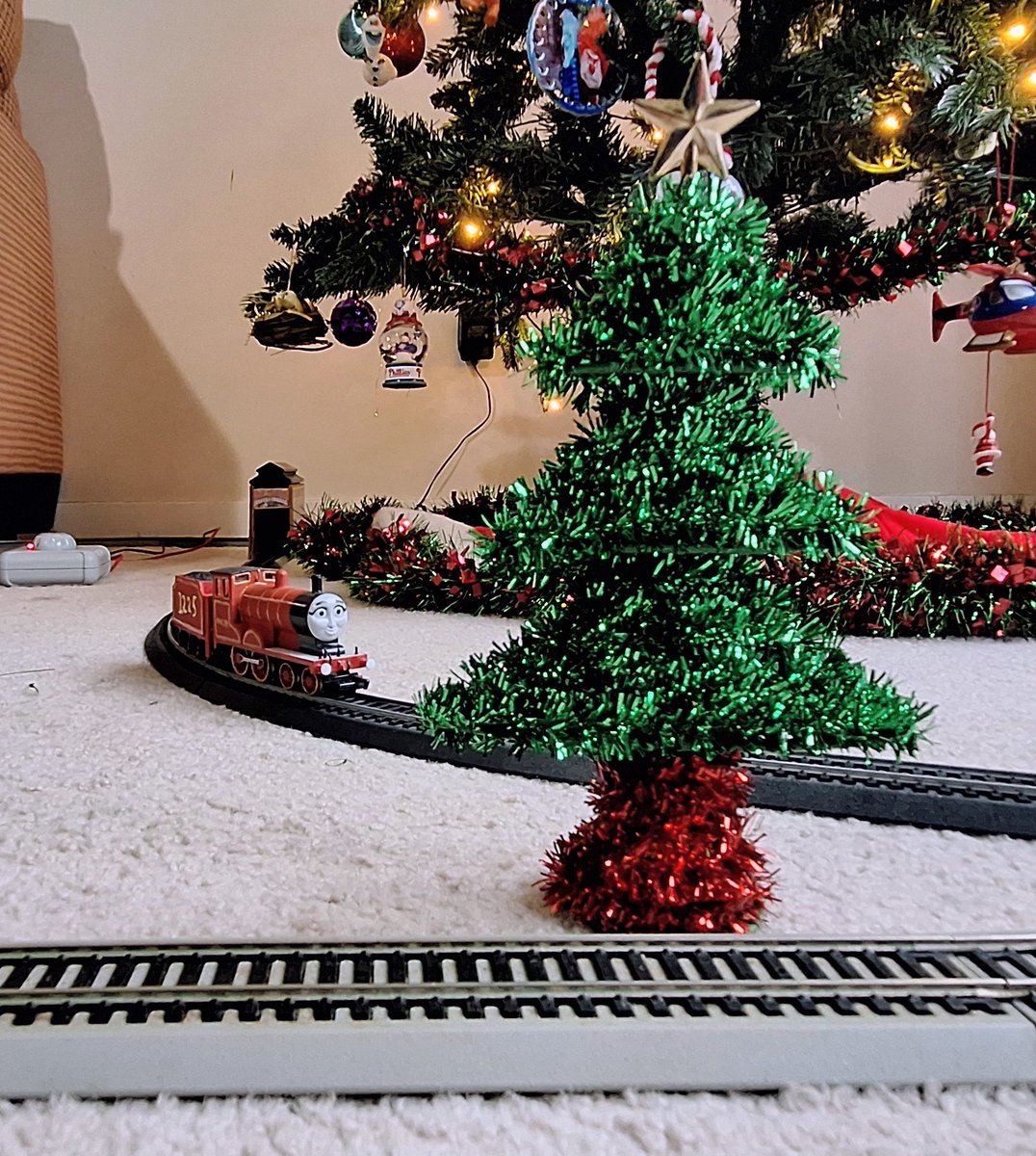 I know it's early, but me and my roommate, Charlie Betz have worked together to set up our beautiful christmas tree fully decorated. And as always, my tradition of putting my trains under the tree. What do you think of our Christmas setup for 2025? 🎄🎅🦌🚂
