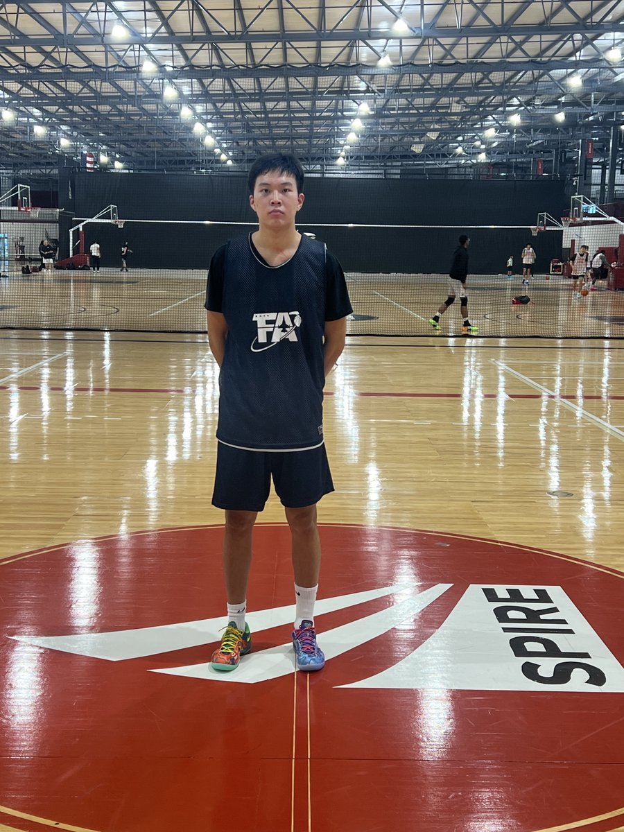 OUR Prep holds off a late game surge from Flyght Academy for a huge 77-71 victory!

Braylon Williams (12) led OUR with 24 points and Elonzo Simmons (2) added 17.

Flyght was led by Dulguun Oyuntuya with 24 points.