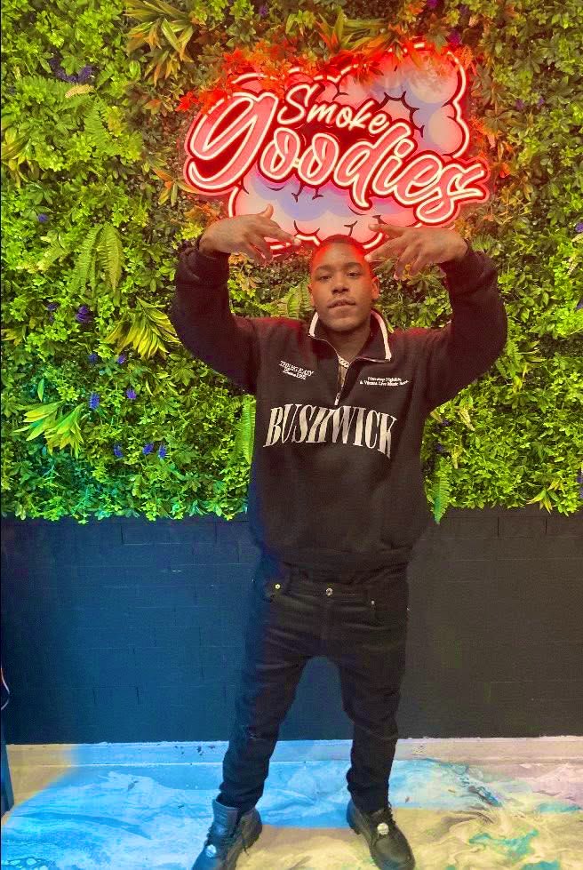 uptopslay's tweet image. 