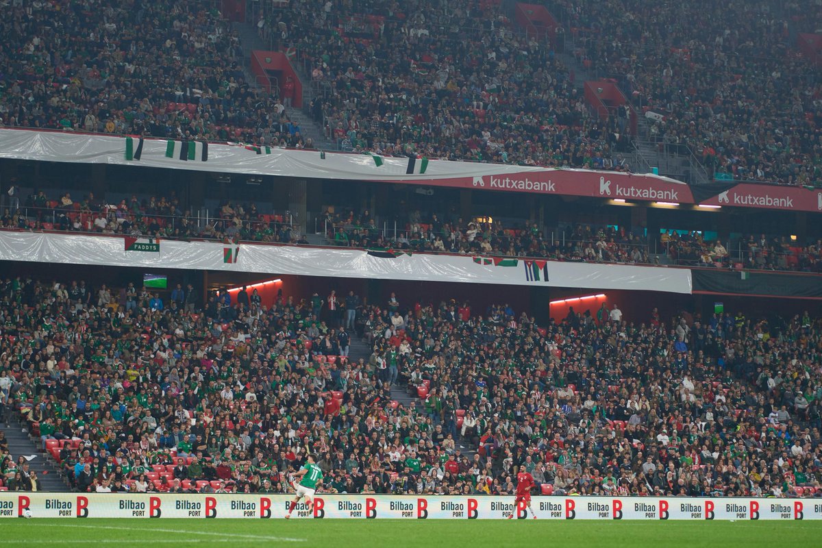 EFF_FVF's tweet image. 5️⃣1️⃣.3️⃣9️⃣6️⃣ eztarri gure selekzioa babesten!!

51.396 bihotz gure nortasuna erakusten!!

#BatzenGaituelako