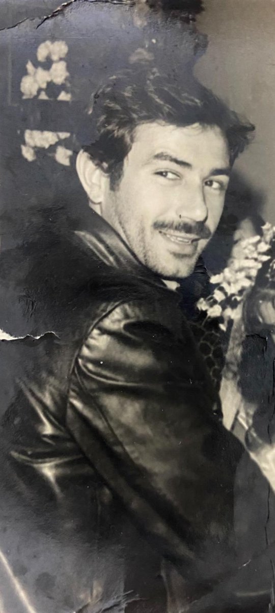 15.11.2010🥀
Babacığım..
Ruhu için El-Fatiha