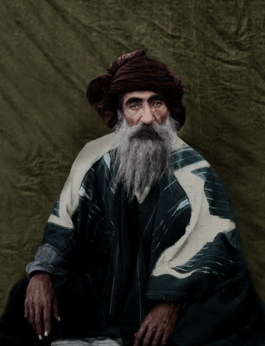 PAKURDinfo's tweet image. Seyîd Riza Pîrê ma yo.
Kurdistan welatê ma Kurdano.
Ma Seyîd Riza û embazanê ey bi rehmet û hurmetî anê xo vîrî.