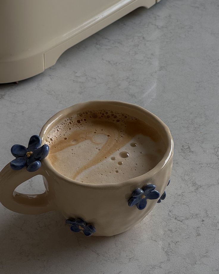 ᅠ ᅠ (@coffeeebreaak) on Twitter photo 