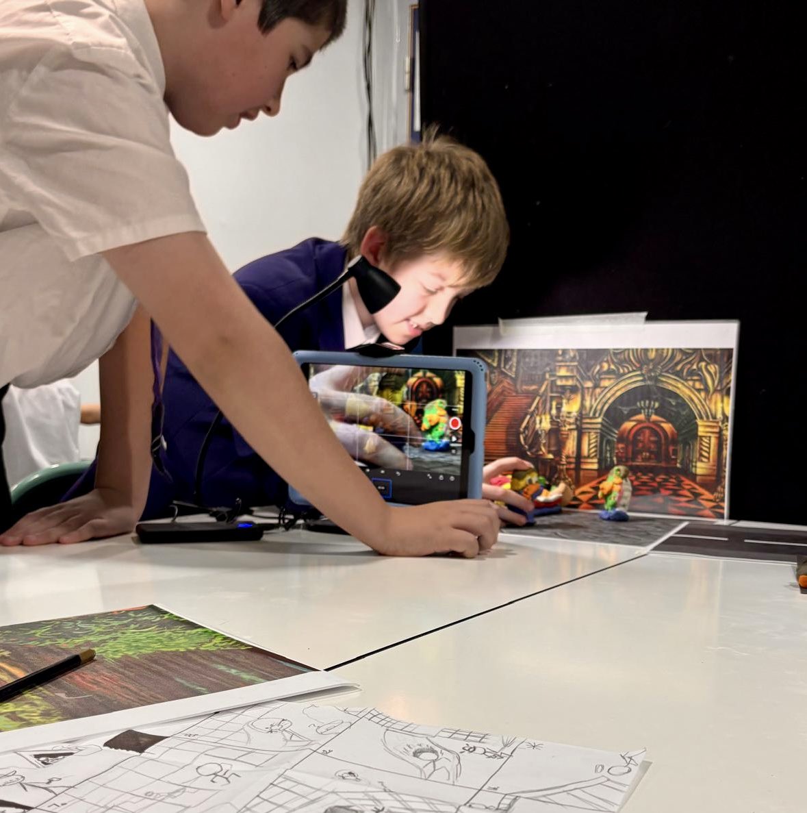 What an awesome session yesterday working with @animationnationuk This great group created stop animation movies building their creativity, resilience, team work and perseverance skills! The results were fantastic!!💜💜 #OrielsGotTalent #Enrichment #Engagement #Creativity #Fun