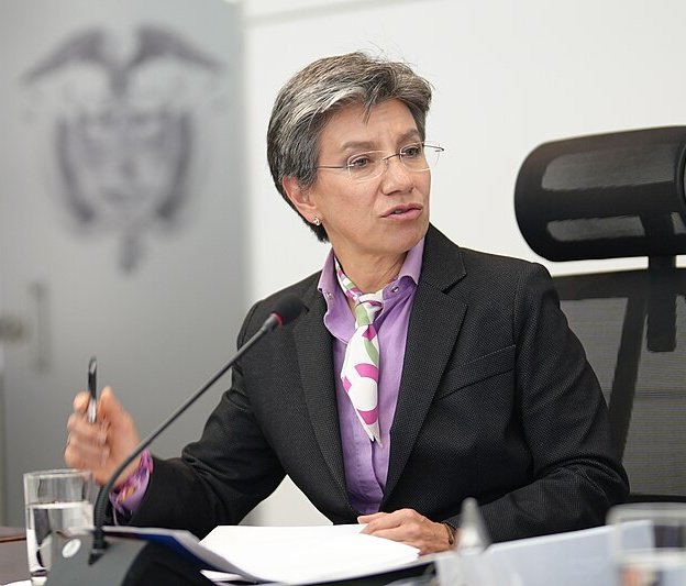 eleccionescolom's tweet image. #ATENCION
Usted votaría por Claudia López @ClaudiaLopez a la Presidencia de la República?

🔁 Si
❤️ No