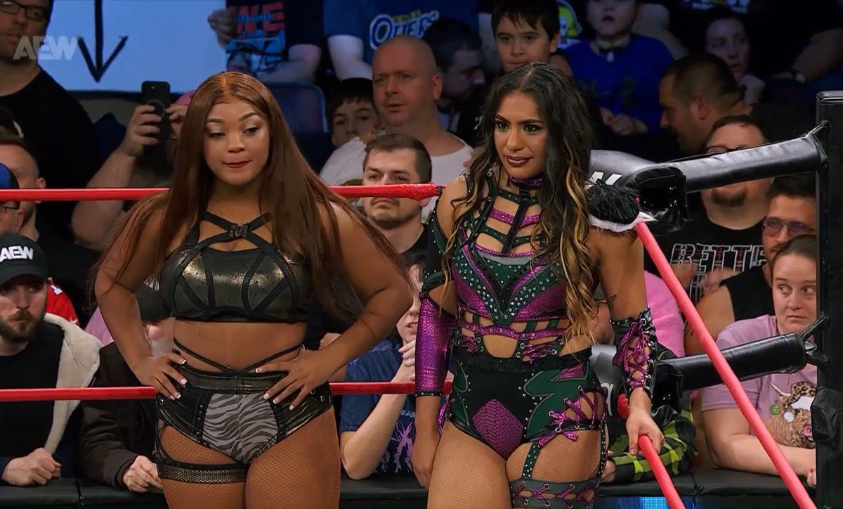 Hyan y Maya World acaban de tener una Lucha Cerca de los 10 minutos. Para  que vean que toda oportunidad que se presente toca aprovecharla y hoy  tuvieron mas Tiempo y posiblemente