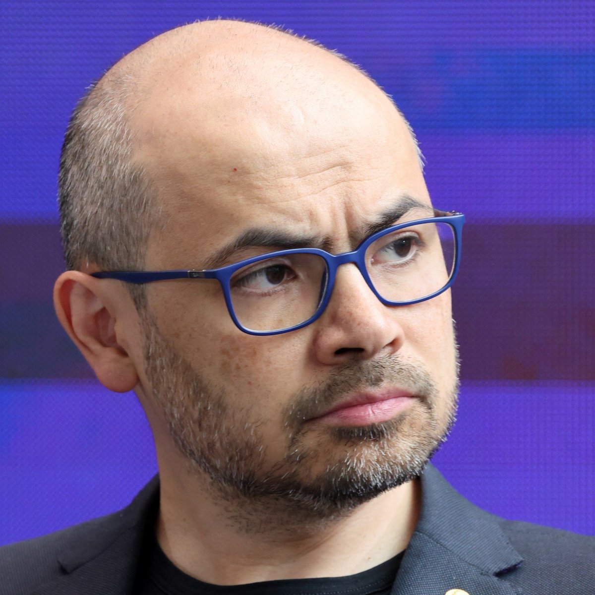 Acabo de descubrir que Demis Hassabis, premio Nobel por alphaFold, y fundador de DeepMind, clave en la IA Gemini, pasó por la University of College of London y publico tres grandísimos artículos en revistas top:

- Hassabis, D., Kumaran, D., Vann, S. D., &amp; Maguire, E. A. (2007).