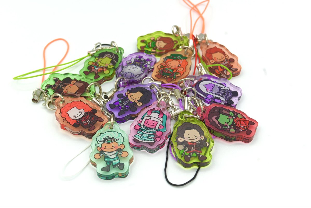 deckthisout's tweet image. my #criticalrole keychains are all here and they turned out so good!!! I’m so excited!!!!!!!! 🩵🩵🩵🩵🩵🩵