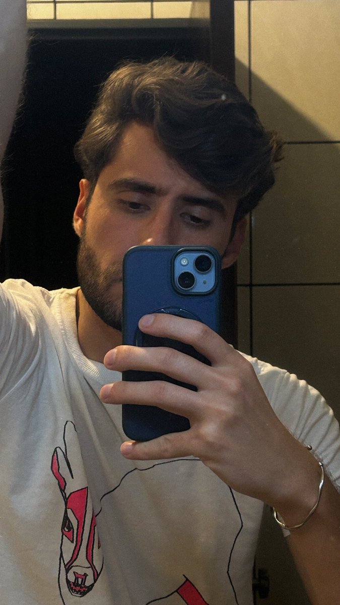 @Fe_Lips (@fe_lips1000) on Twitter photo 