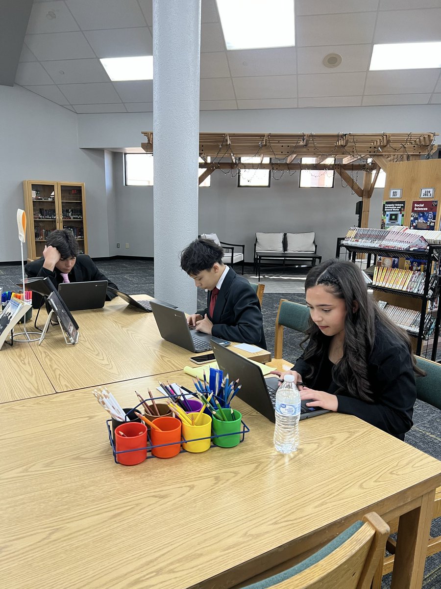 HANKS Speech & Debate tweet media