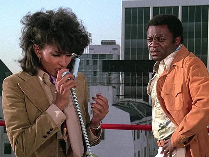 HansomRansom4's tweet image. Happy birthday Yaphet Kotto with Pam Grier in Friday Foster 1975. #yaphetkotto #actor #pamgrier #fridayfoster #liveandletdie #truckturner #BlueCollar #Alien