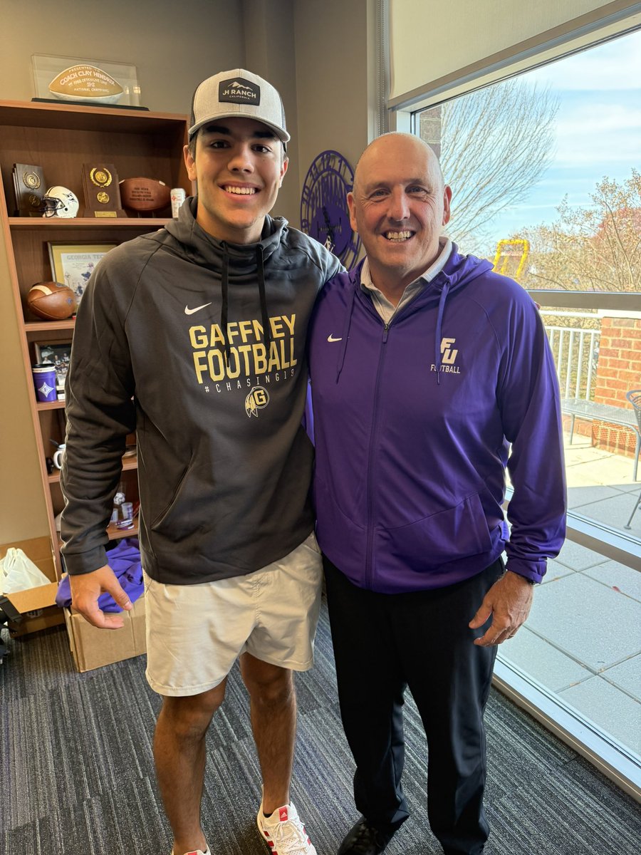 Banks Bouton tweet media