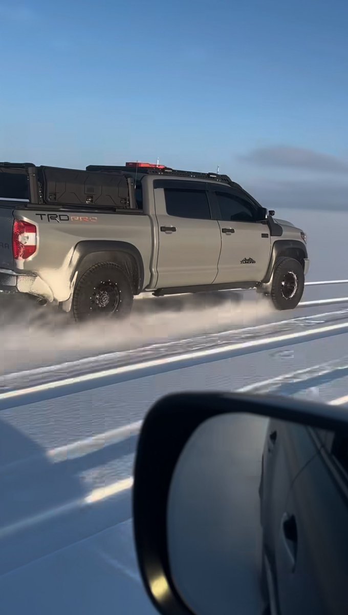 Өглөөний мэнд❄️☃️❄️☃️
Амралтаа сайхан өнгөрүүлээрэй❄️☃️❄️