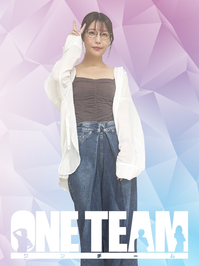 ONETEAM💎 #ダイナム 公式X撮りおろし写真📷

メンバー3人の撮りおろしショットを大公開🧸💫

収録時はまだ夏の気持ち🌻🍍開放的な胸元の #ayasi🩷さん🦥最近一番好きなマギレコで勝負🔥

📺第7話【前編】▶️youtu.be/i1fuMa4HkNA
🆕第7話【中編】▶️youtu.be/fGasBDcp-j4

📅毎月