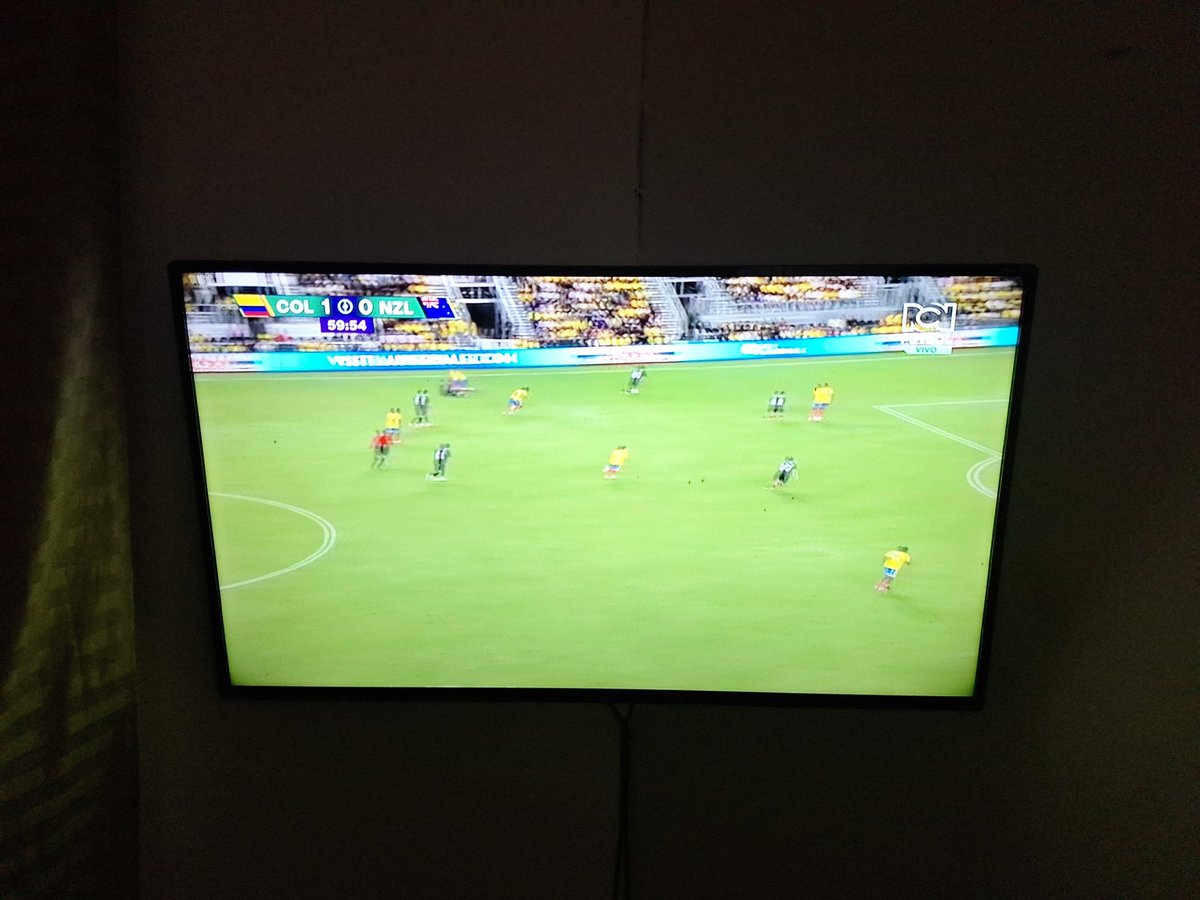 orlinduque's tweet photo. #FutbolRCN  desde Panamá apoyando a @FCFSeleccionCol y sufriendo con la Amada Mechita 🔥🔥🔥🔥🔥🔥🔥 https://t.co/PN9rADduGC