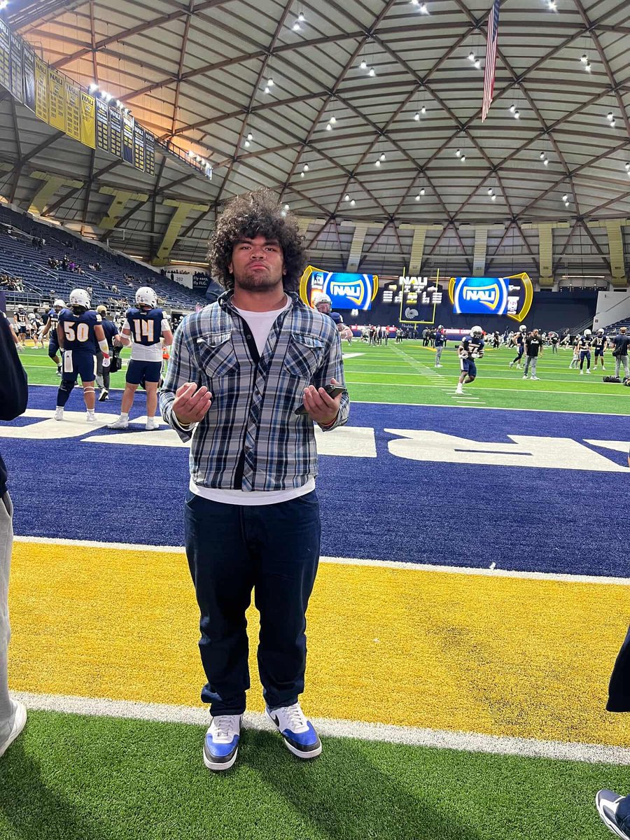 MakaafiPau47293's tweet image. Thank you @NAU for the game visit! 
@TimRoschmann 
@Coach_TUI 
@Coach_Tongi_wvc 
@CoachRiley_WVC 
@HunterHighFoot1