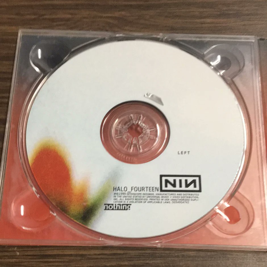 Trent Reznor tweet media