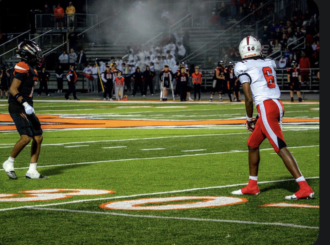 Taron Lester⭐️📚 tweet media