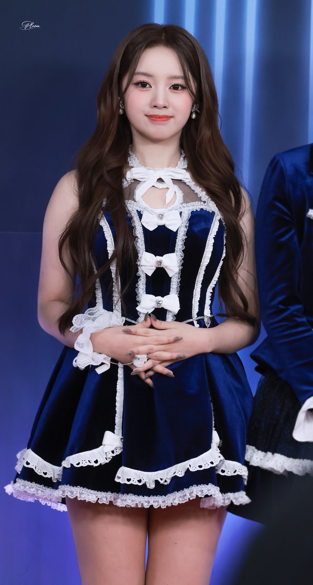 unis ユニス チェキ エリシア unis ユニス チェキ エリシア