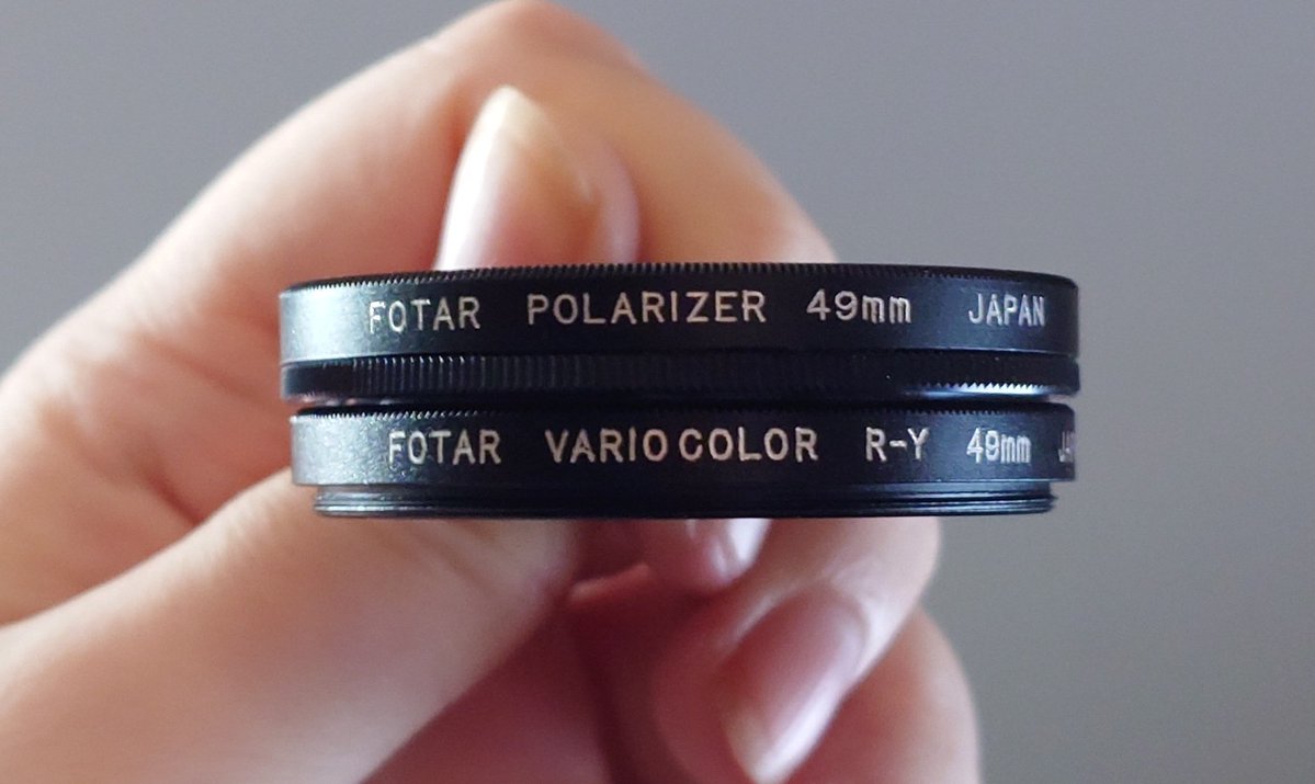 LAK132's tweet image. oh also i found a polarised colour filter at the junk store yesterday