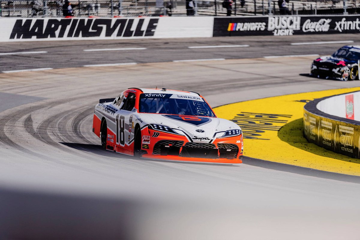 Tow Random tweet media