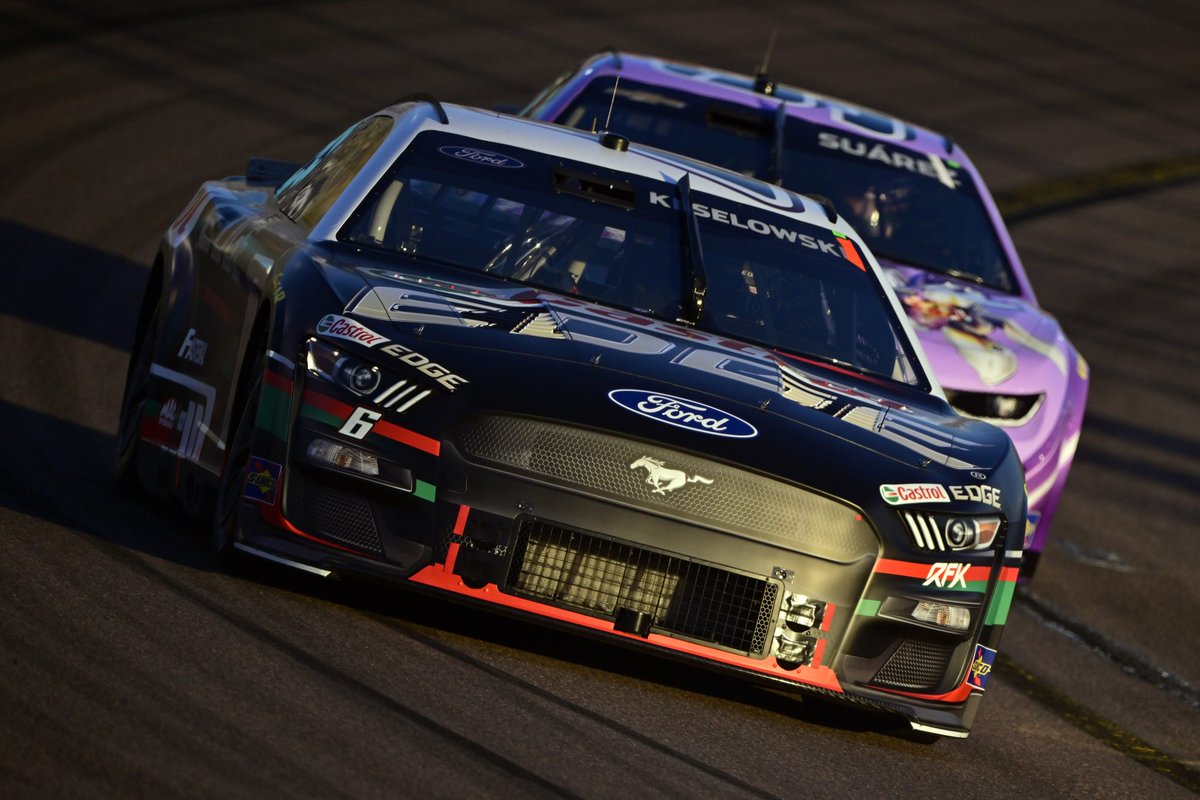 Tow Random tweet media