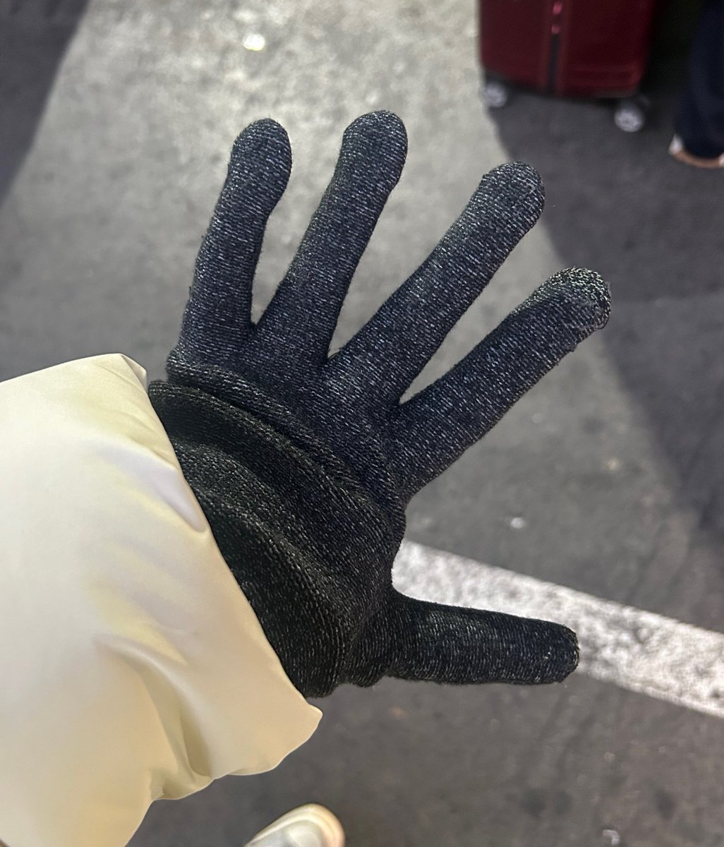 peacearhpn's tweet image. #peacearhpn 💫✨