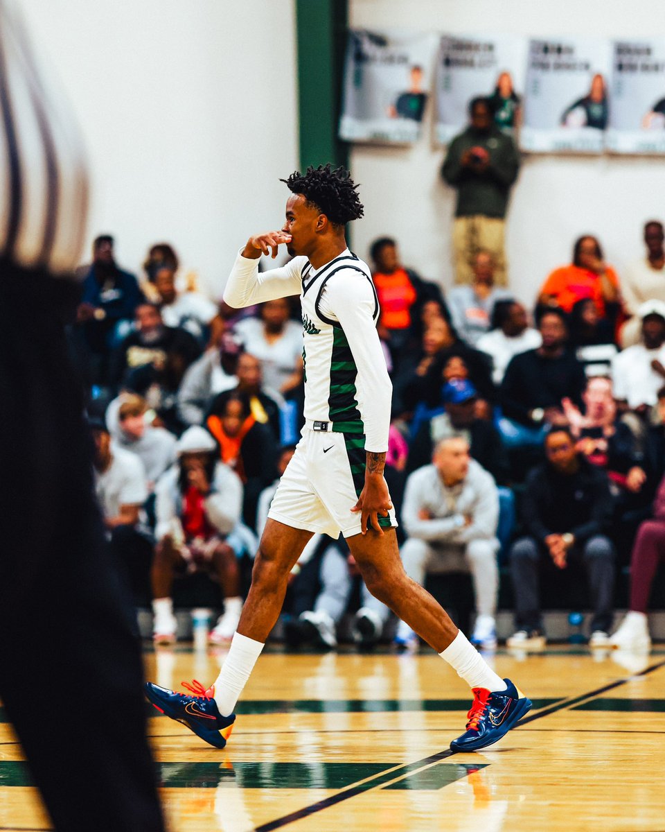 hoopdreamsbball's tweet photo. @TheHoopState @Kobe_3dwards @GFSBasketball 🥶🏀🧠 #KobeEdwards https://t.co/yn6U1rfWDH