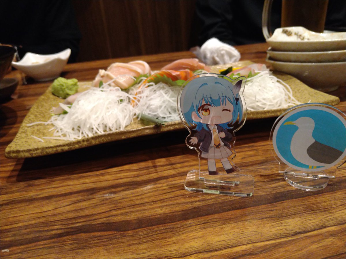 usiizyu2's tweet image. 昨日はうみねこオープンカフェとうみねこ会でした！
麻雀ミニセミナーでは我が家の麻雀血統の血が騒ぐのか予想以上に真剣にプレイしていました
うみねこ会ではおでんにお刺身に鉄板焼と多様な料理！二次会ではモロッコビールを初体験できました！
#うみねこ
#うみねこオープンカフェ