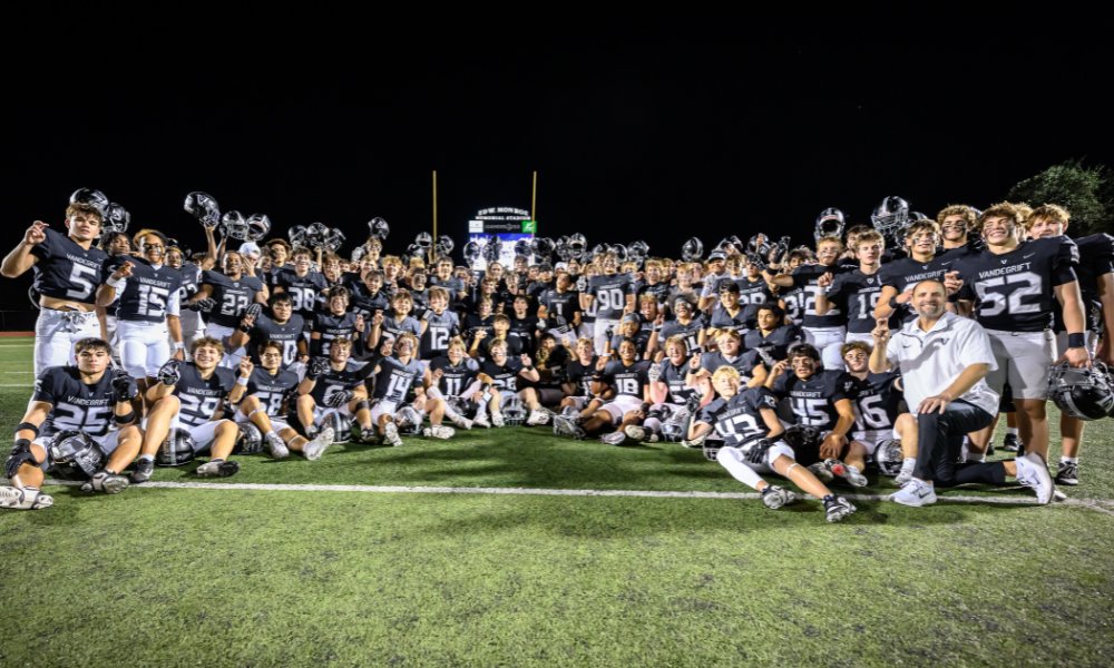 Defending Champ Vandegrift Survives Westlake on Final-Play Field Goal

Recap and photos by Stan Martin here: texashsfootball.com/defending-cham… <a href="/VHSFootball/">Vandegrift Football</a>
