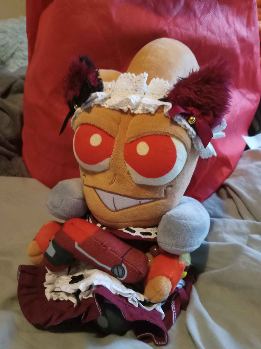 FaztheGoatClown's tweet photo. and WHY aren't you in uniform?! https://t.co/OQxZOSmc7O