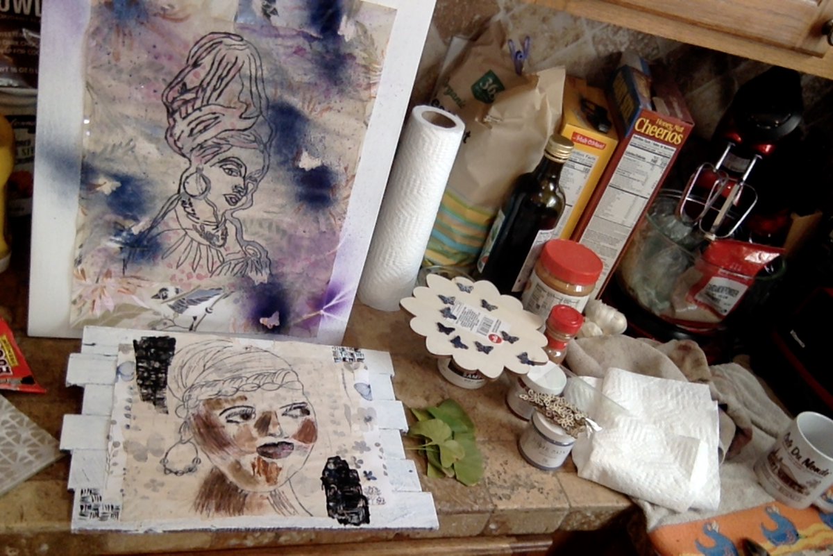 SlBoekbinder's tweet image. PART 1

Hello World!
#artworks in process
and a #wig
#artstudio is wherever I can find space
usually the #kitchen
#artwork tells me what it wants to be
similar to when
I #write
#creativenonfiction or #fiction
or #poems