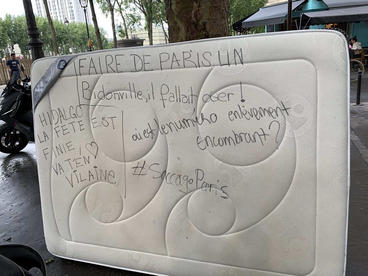 <a href="/p_pulsatilla/">Pulsatilla</a> <a href="/nobru072/">Mr. Nobru 🖖🎗️🤟🎗️🖖</a> <a href="/magdben/">La Prince</a> <a href="/River1Paradis/">Collectif Riverains Paradis</a> <a href="/Paris19e/">Mairie du 19e</a> On a mieux … une des premiers dédicaces à la folle de #saccageparis