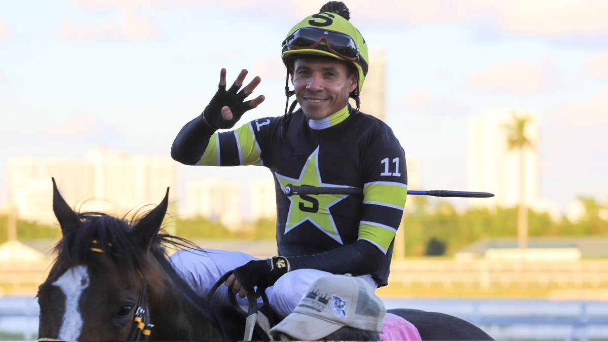 Takecareofbusiness storms in the final stretch to get the victory in race 10 for trainer Joel Santiago and owner Red Diamond Stable. Four wins today for <a href="/JaramilloJockey/">Emisael Jaramillo</a>! #GulfstreamPark #SunshineMeet