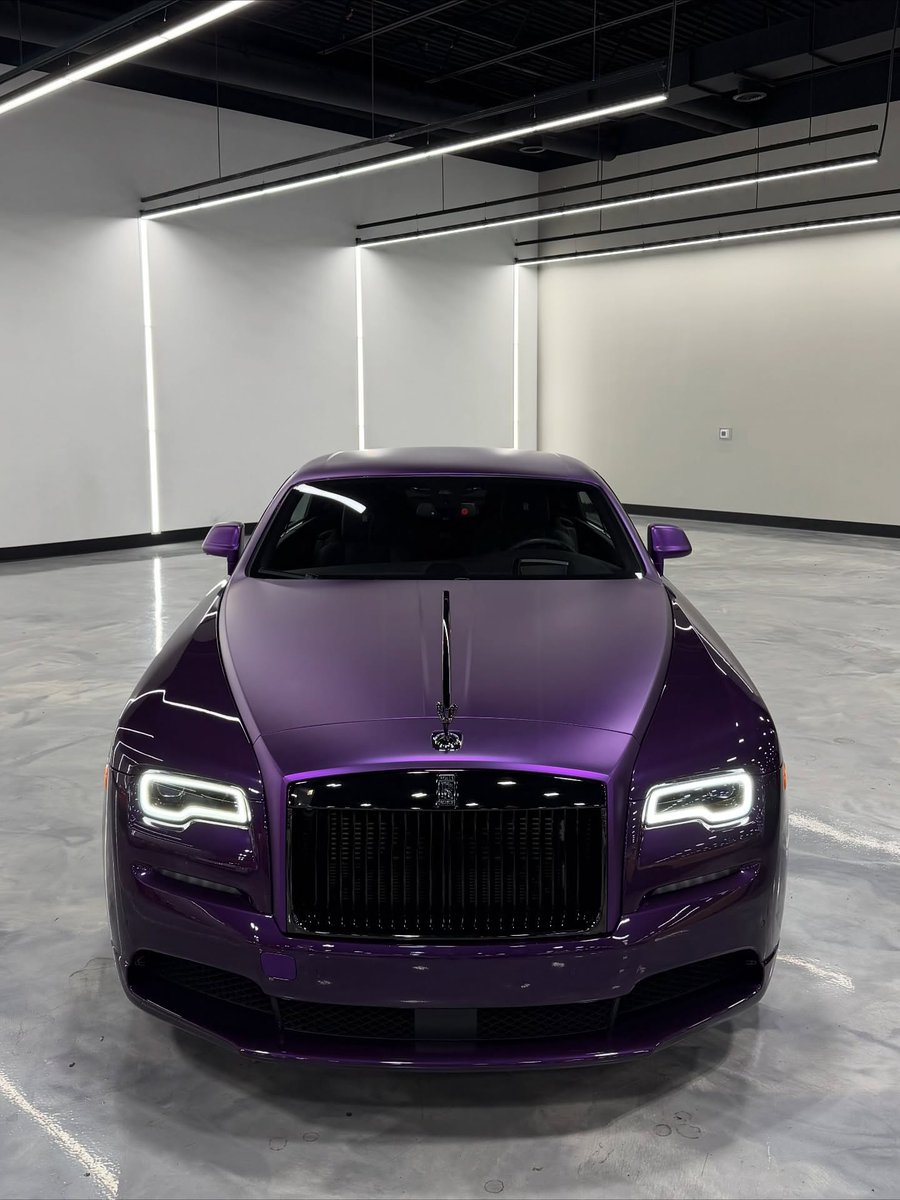 competitionreal's tweet photo. Rolls Royce Wraith 💜 https://t.co/Nsp3dUa4TN