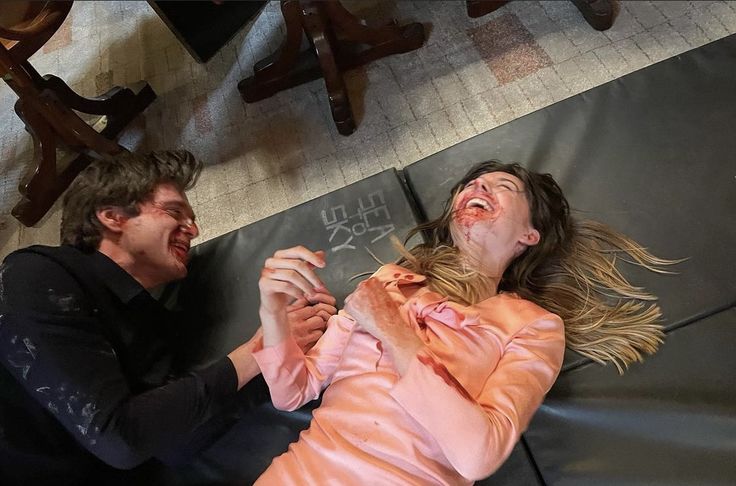 Good Evening, Everyone. Happy #SlasherSaturday! I hope everyone has had a wonderful day so far &amp; that it continues into the evening. Mine's been a busy one. Errands galore, lol. But I wanted to drop in &amp; say Hi! Anyways, have an absolutely amazing one, y'all 🖤🖤