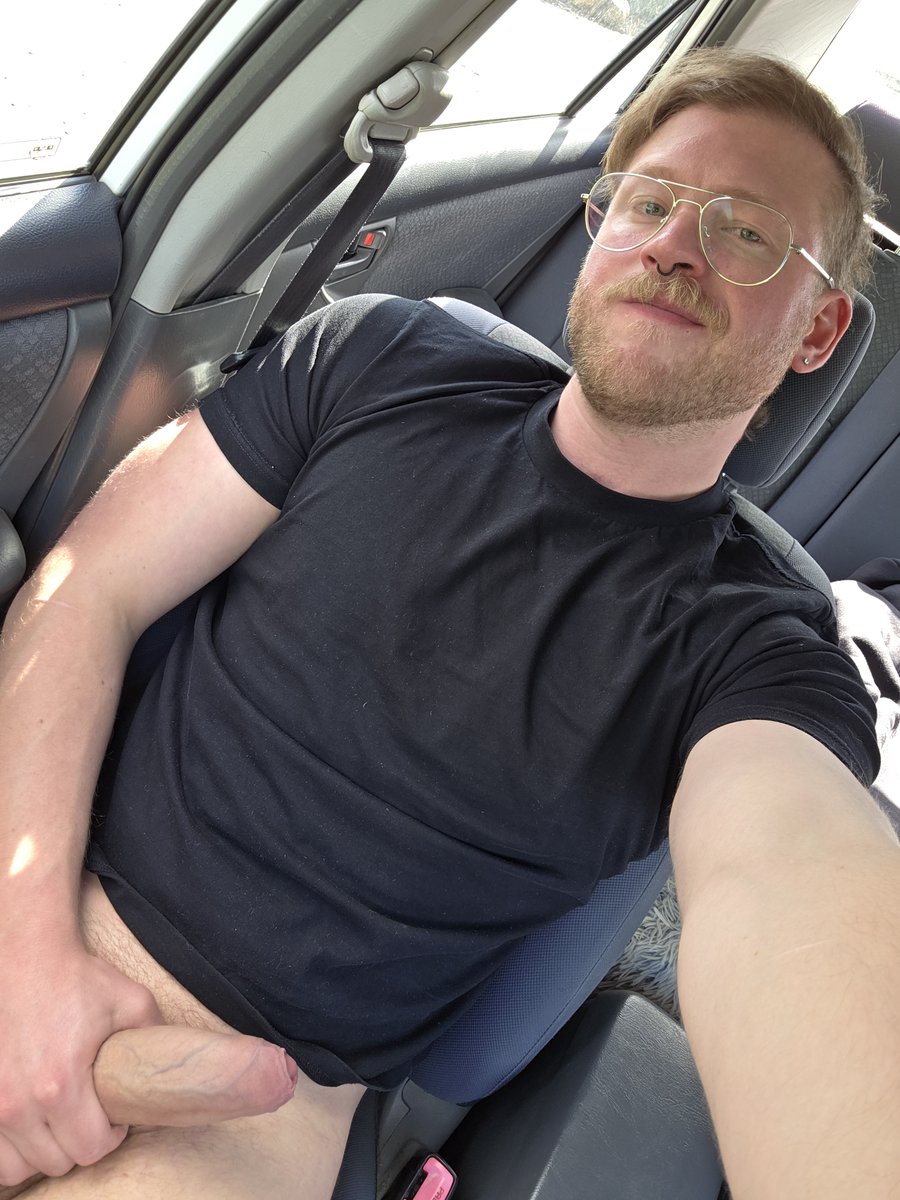 Decided to go for a drive to a nature reserve and got excited... lets find somewhere to unload