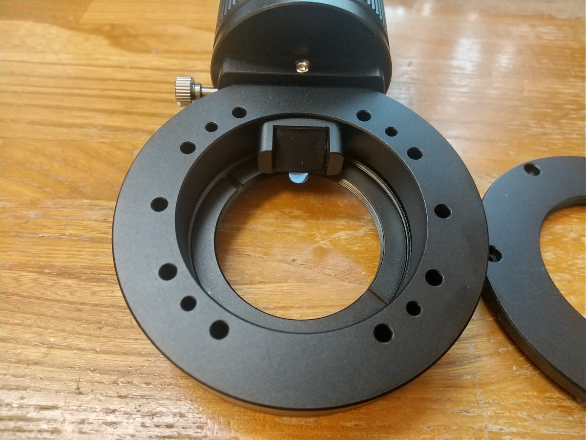 Foschia's tweet image. 期待のOAG SV238を入手したが構造的に手持ちのSV555／SV405CCと接続する方法が見つからない。付属している部品も難解で使い難い。SVBONY社から何らかの救援策が出てくることを切に願いたい。#SVBONY #SV238