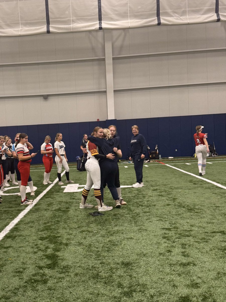 I had a great time at the UWEC  camp today!!! Thank you coaches, I enjoyed learning from you and the players! 💙💛