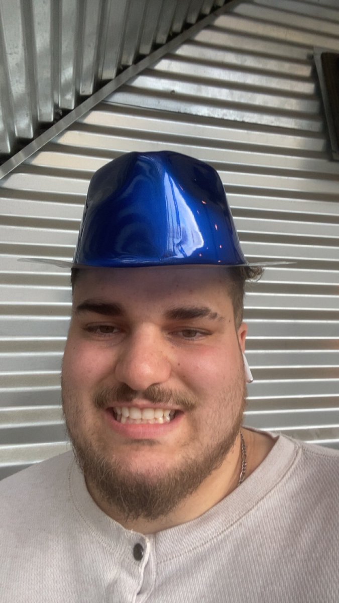 CalFrantz2's tweet image. Made it out of Gewa Summit LCQ 

I’m a blue cowboy now!!