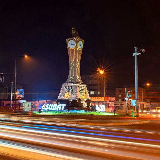Bugün niye memleketin  Adıyaman’da değildin sorusu çok geldi 

Açıkça cevaplandırayım;

Ne Cumhurbaşkanlığından 
Ne Çevre, Şehircilik ve İklim Değişikliği Bakanlığından ne de başka bir yerden Adıyaman için bir davet gelmedi o nedenle davete katılmadım

Adıyaman’da olmak için