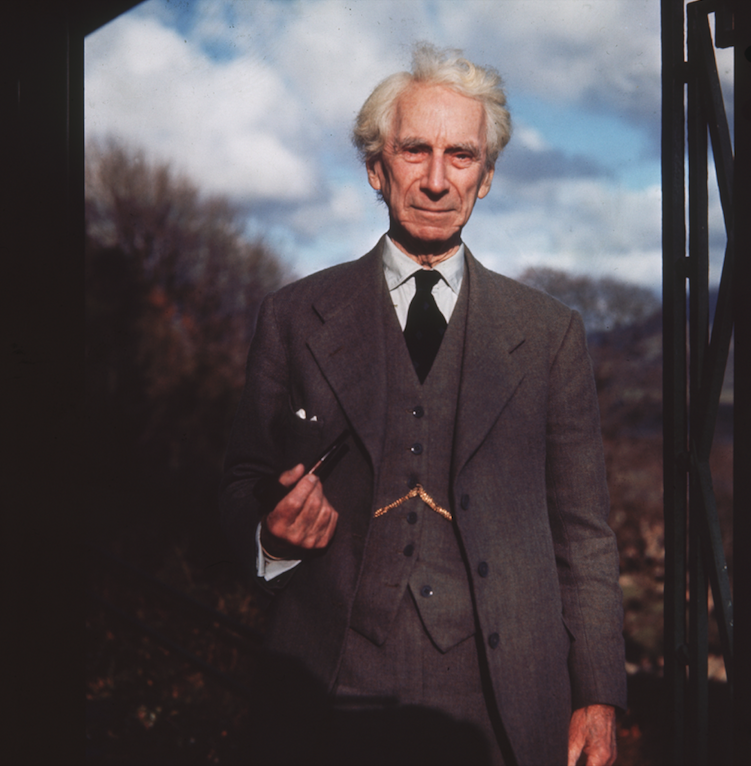 La claridad, equilibrio y aplomo de Bertrand Russell hacen de este libro todocoleccion.net/libros-segunda… sobre vida y felicidad un clásico de los que ayudan a vivir.