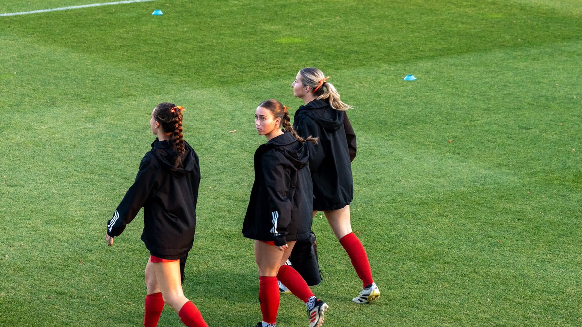 UIC_WSOC's tweet image. Getting ready 🔥

📺 uicflam.es/419868
📊 uicflam.es/wexr

#ChicagosCollegeTeam