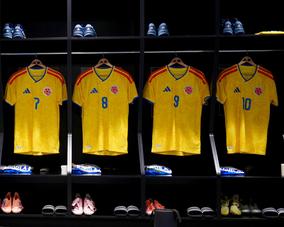 FCFSeleccionCol's tweet photo. 📸 ¡𝐄𝐬𝐭𝐫𝐞𝐧𝐚𝐦𝐨𝐬 𝐥𝐨𝐬 𝐜𝐨𝐥𝐨𝐫𝐞𝐬 𝐦𝐚́𝐬 𝐡𝐞𝐫𝐦𝐨𝐬𝐨𝐬 𝐝𝐞𝐥 𝐦𝐮𝐧𝐝𝐨! 🥰

🇨🇴🆚🇳🇿

#LaSeleNosUne🇨🇴
#VenConColombia 🇨🇴 https://t.co/AzbmhgeqKL