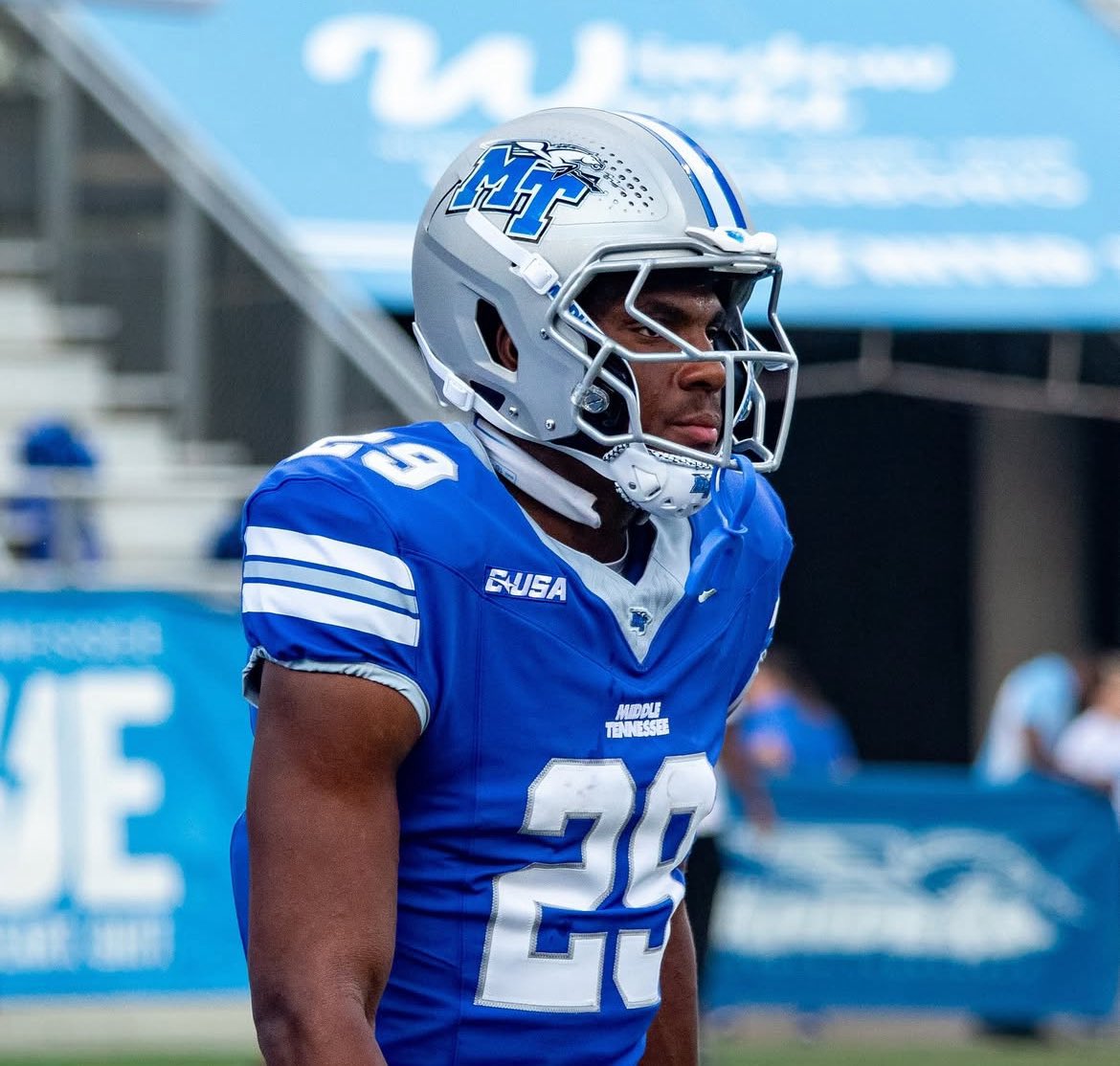 shaynep_media's tweet image. MIDDLE TENNESSEE TOUCHDOWN

What a run by DJ Taylor to pick up his first rushing touchdown in his career

The 34-yard score keeps #MTSU close

WKU 28 - MTSU 23 / 6:50 3Q