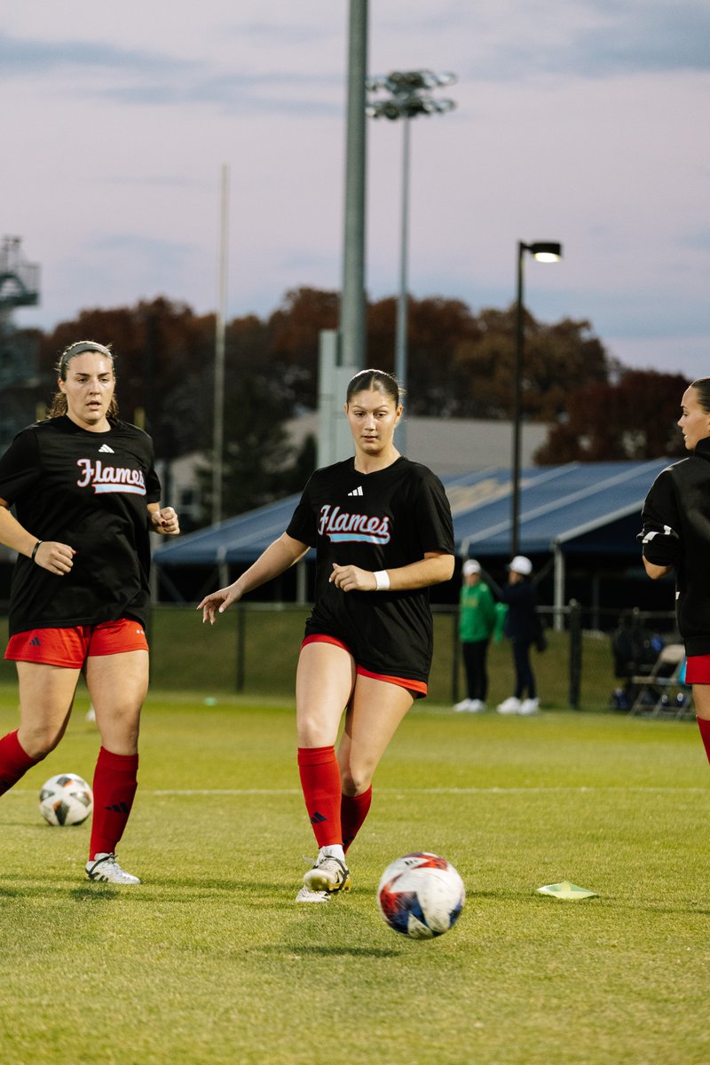 UIC_WSOC's tweet image. Final prep 

📺 uicflam.es/419868
📊 uicflam.es/wexr

#ChicagosCollegeTeam