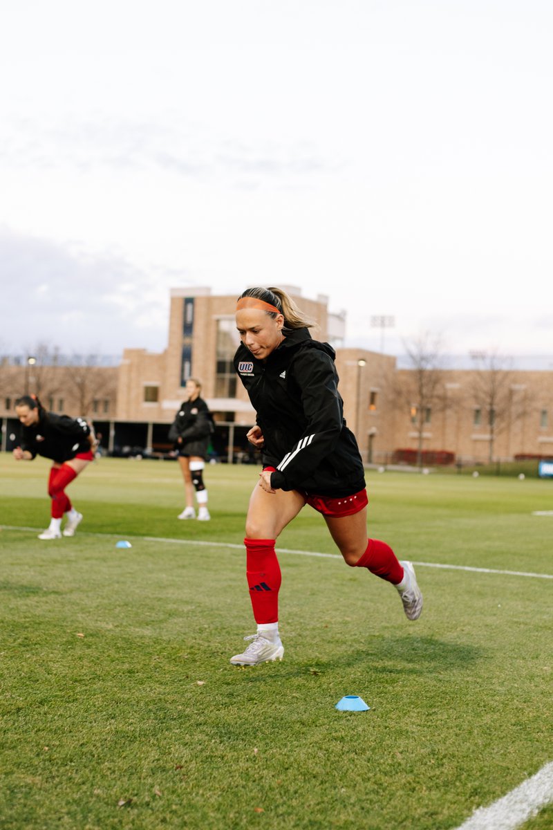 UIC_WSOC's tweet image. Final prep 

📺 uicflam.es/419868
📊 uicflam.es/wexr

#ChicagosCollegeTeam