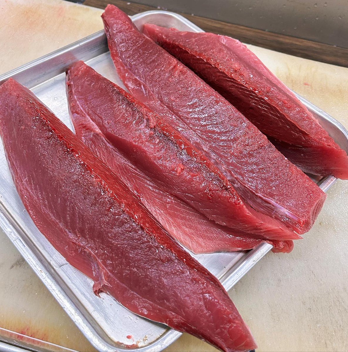 katuo2go's tweet image. 日曜日ですが丸正さんから新口を仕入れてます。