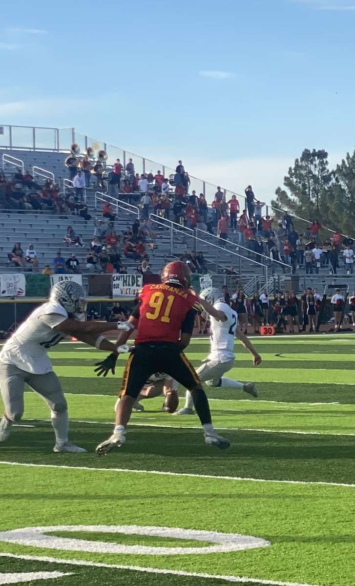 LCHS_MTapia's tweet image. Chance Whittmire with the winning Field Goal. Bears Win 24-21.
#WALC