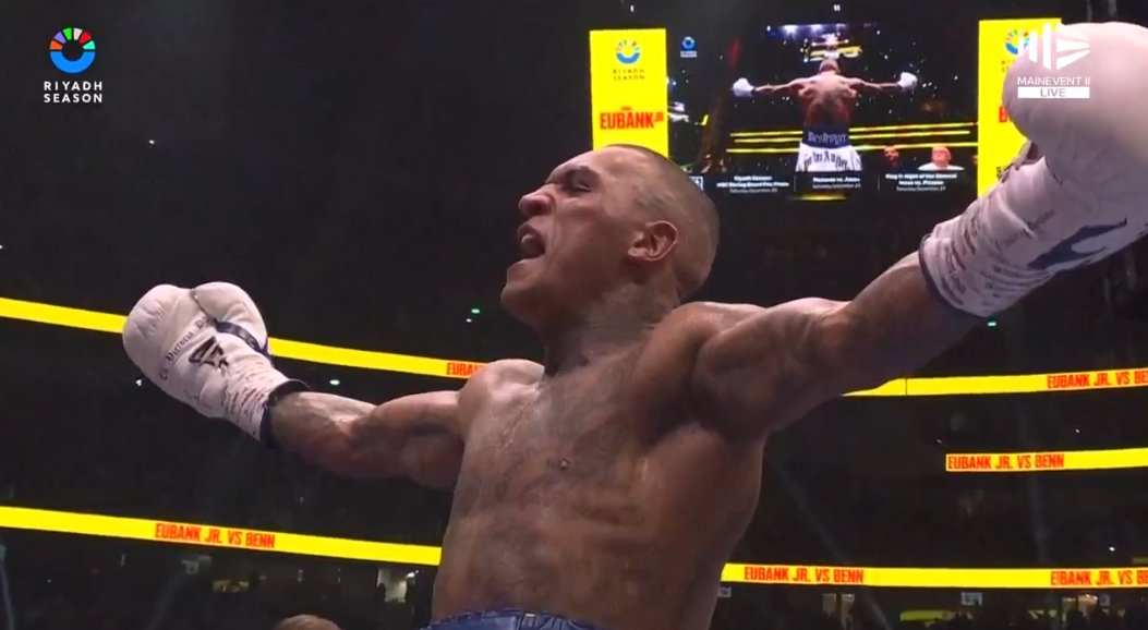 !, via... tweet media